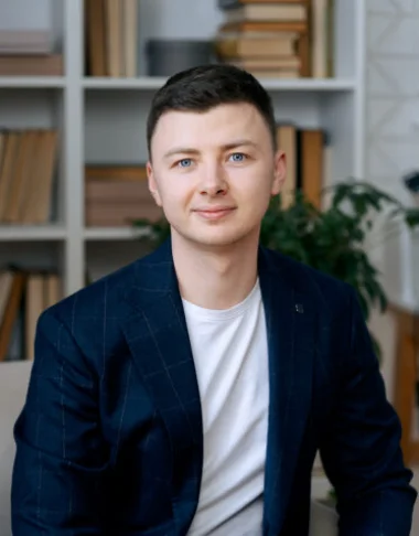 Максим Вяткин